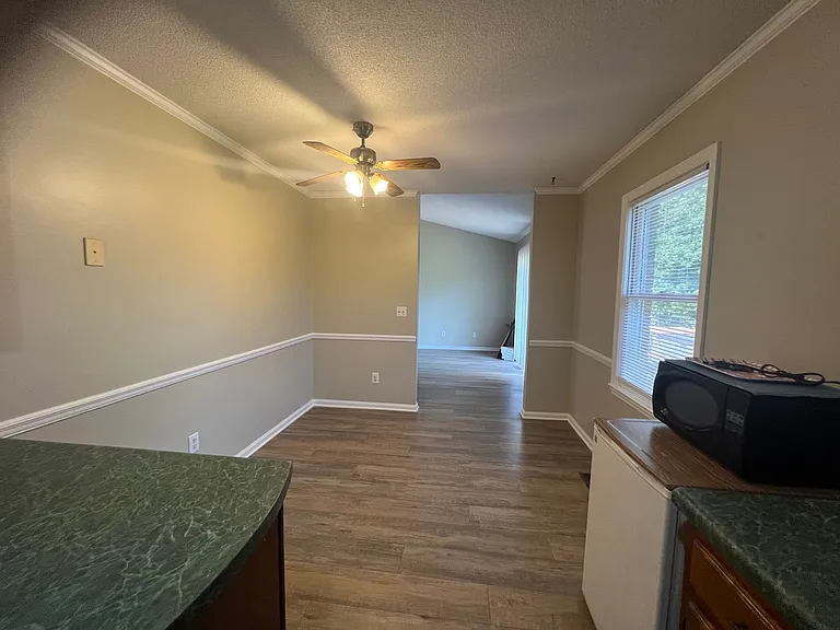 5300 Dandelion Dr — Photo 6
