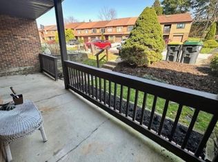 5416 Pinehurst Dr, Wilmington, DE 19808