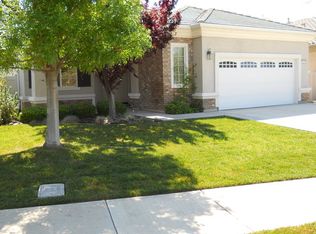 14215 Park Palisades Dr, Bakersfield, CA 93306