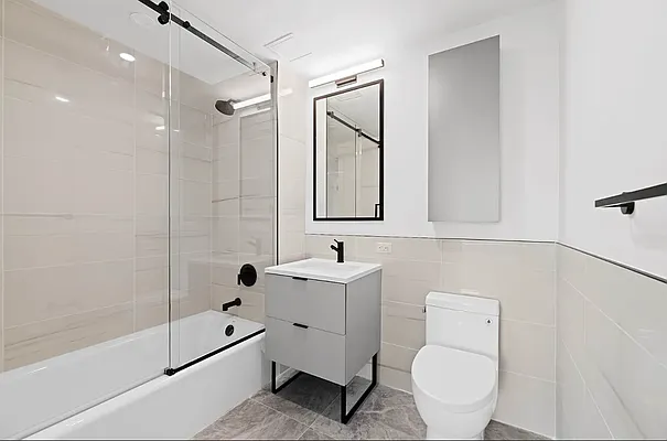 Rented by Living New York | media 9