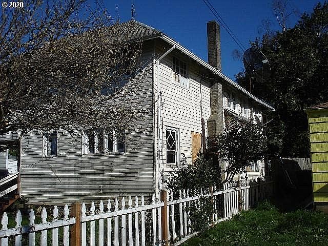 2nd image of 362 N Elliott St