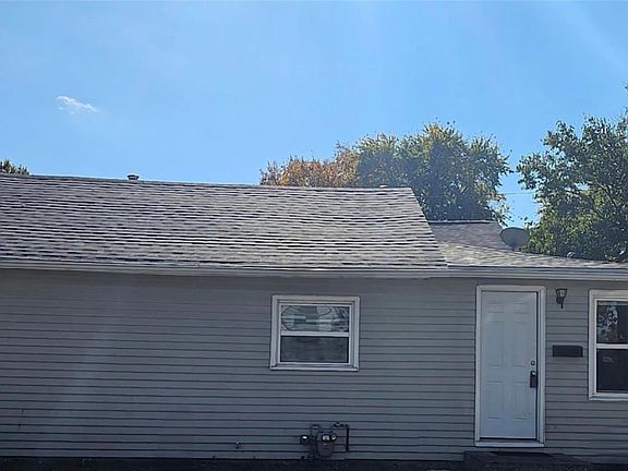 2nd image of 2949 Warren Ave