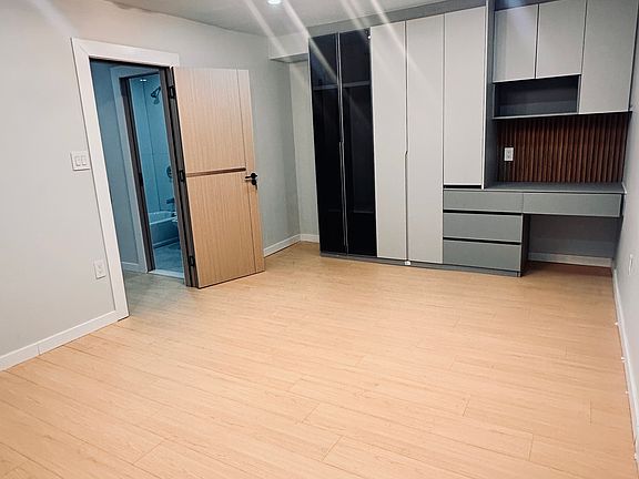 5th image of 49 Gadsen Pl Floor 1