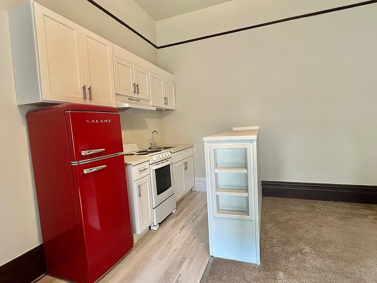 placement-1423Central — Photo 10