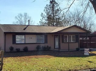 718 Glengarry Dr, Fairdale, KY 40118