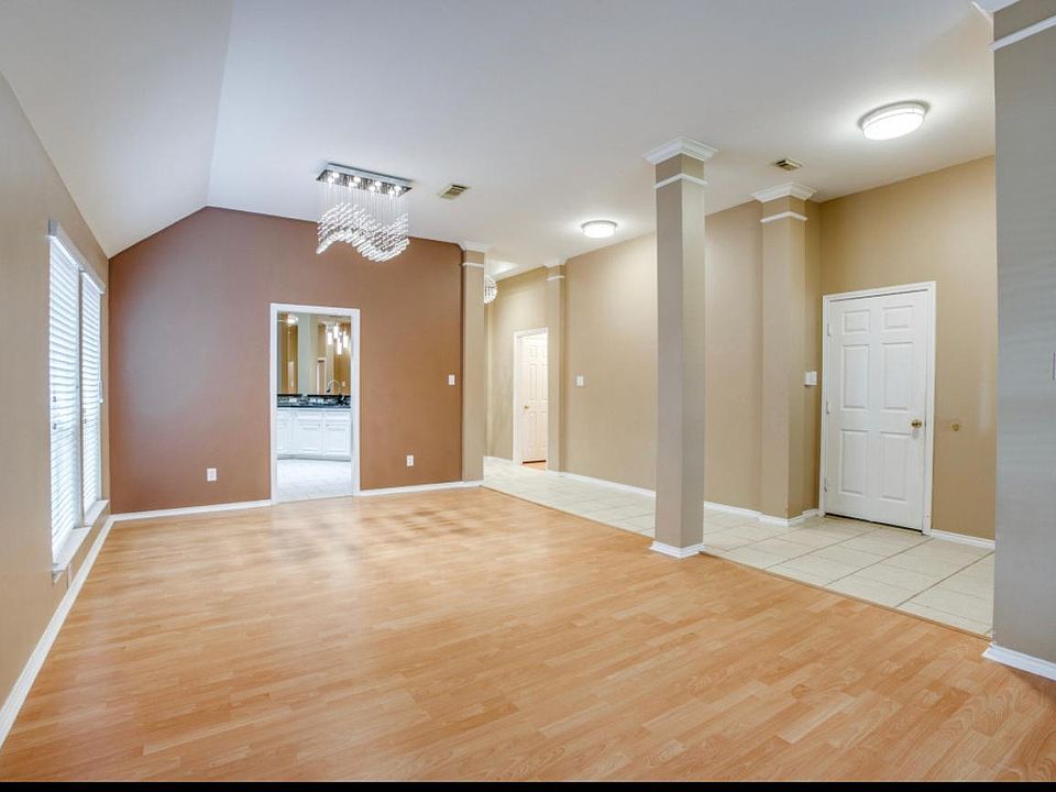 1st image of 21318 Twisted Willow Ln #21318