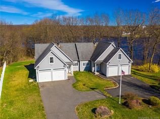 155 Union St, Manchester, CT 06042