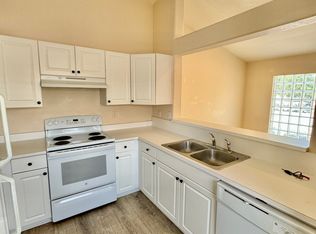 26734 Little John Ct APT 3, Bonita Springs, FL 34135