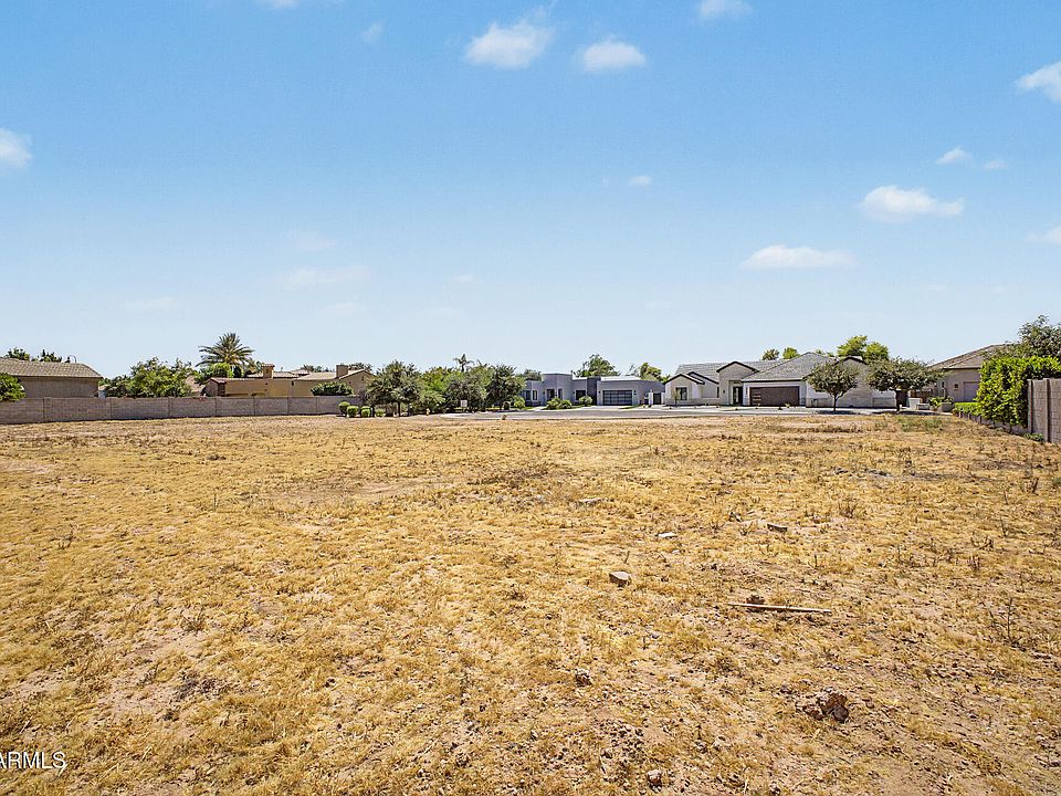 1st image of 2850 W MONTEREY Place #5