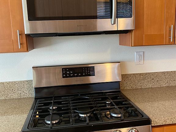 5th image of 7057 El Viento Way