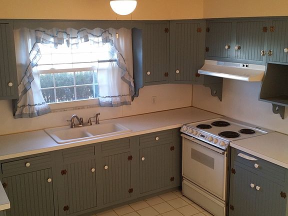 4th image of 312 Belmont Pl