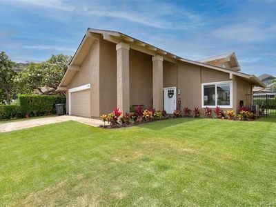 7540 Mokunoio Pl, Honolulu, HI, 96825