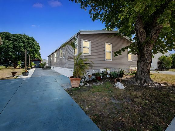 2nd image of 1700 SW 66th Avenue