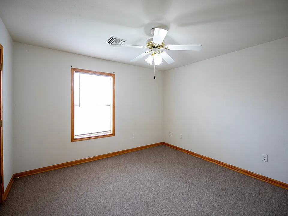 1604-Saint-John-BoscoeRoad-bedroom2_10172025