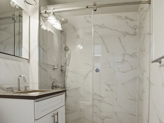 5th image of 784 Columbus Ave APT 10G
