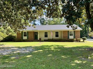 707 S King St, Laurinburg, NC 28352