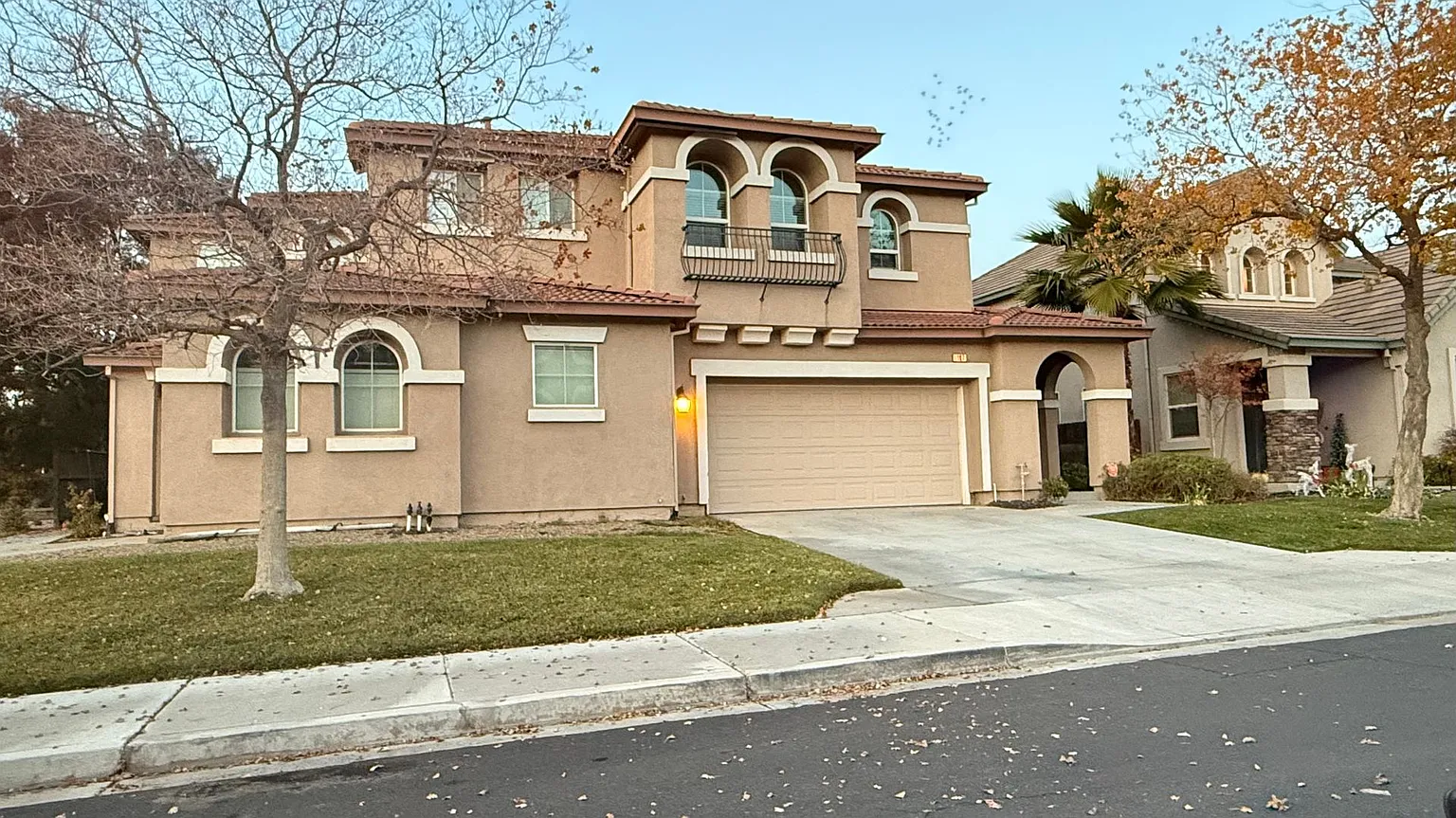107 Tennyson Ct photo 1