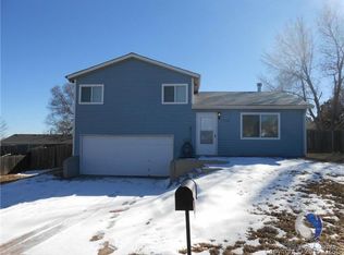 1718 Chautauqua Dr, Colorado Springs, CO 80915