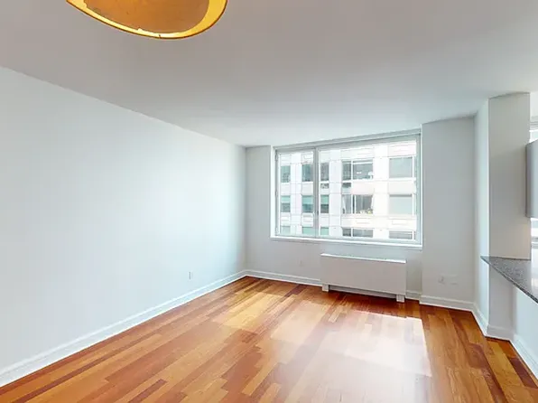 100 Riverside Boulevard image 1 of 20