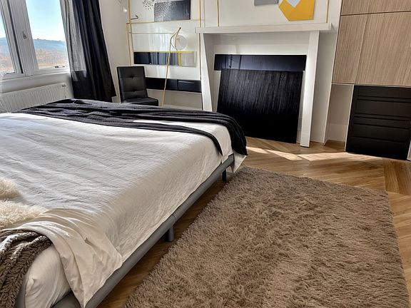 2nd image of 214 Lucile Ave #2