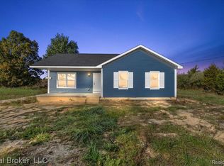 6640 Lemon Rd, Bancroft, MI 48414