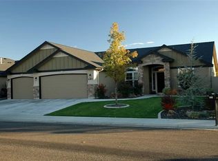 681 E Burney Glen Dr, Meridian, ID 83646