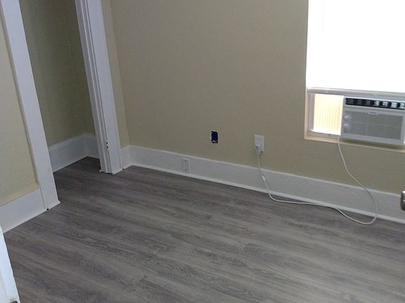 5th image of 609 Mulberry St #2