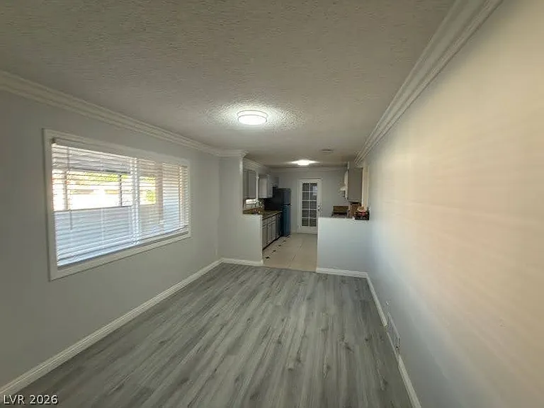 1108 Cashman Dr — Photo 9