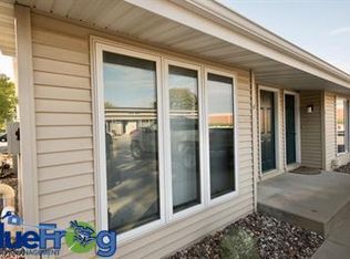 2390 Canter Ln #D, Green Bay, WI 54304