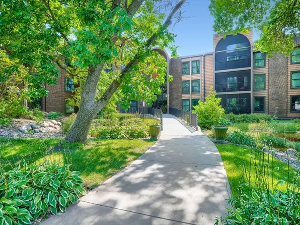 9600 Portland Ave S APT 317, Bloomington, MN 55420