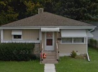 1346 S 92nd St, West Allis, WI 53214