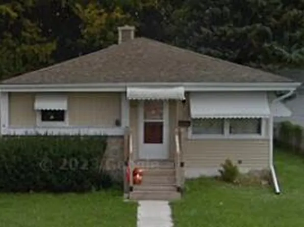 1346 South 92nd STREET, West Allis, WI 53214