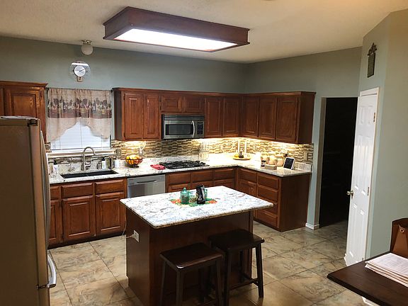 2nd image of 5505 Petunia Dr