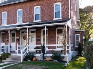 125 N 5th Ave, Royersford, PA 19468
