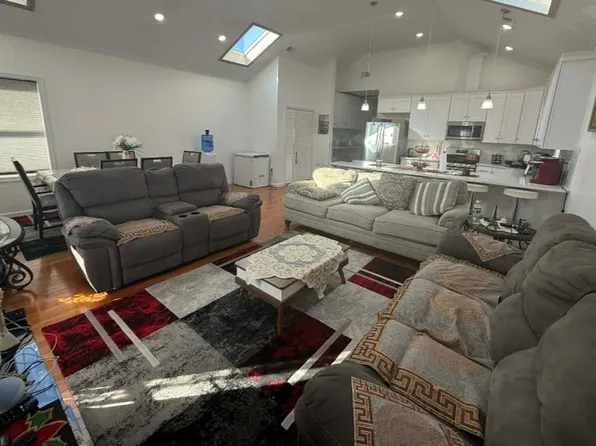 45 West 21st Street image 1 of 21