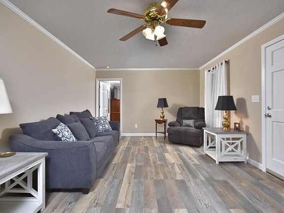 4th image of 4066 Pleasants Rd