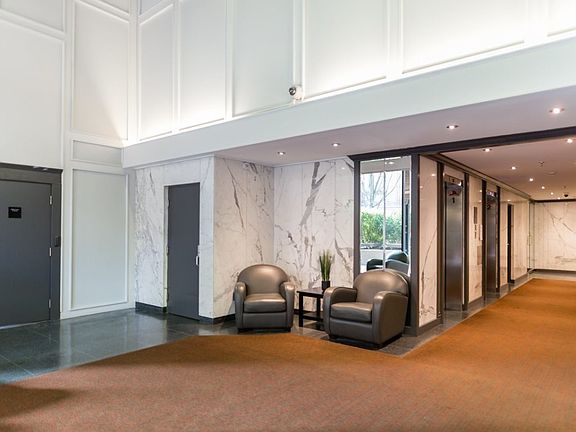 3rd image of 1177 Hornby St #7