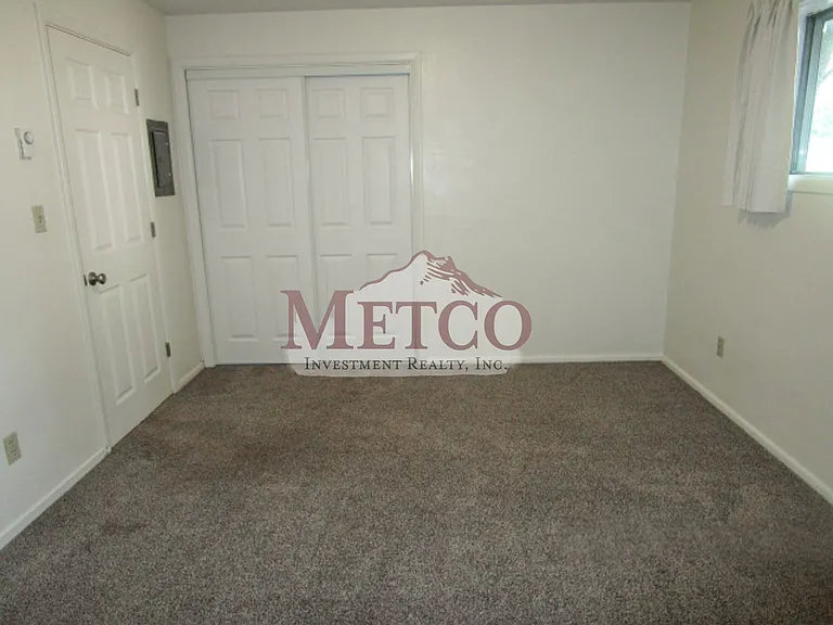 3006 Willamette St — Photo 9