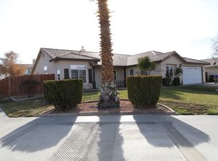 14419 Via Roca Rd, Victorville, CA 92392