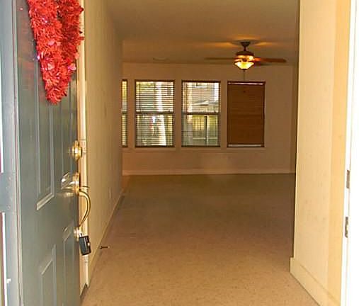 4th image of 18386 Hollow Oaks Cir
