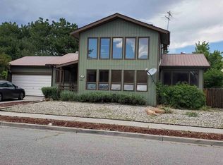 382 Garver Ln, White Rock, NM 87547
