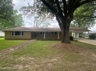 608 N Oak St, Vidalia, LA 71373