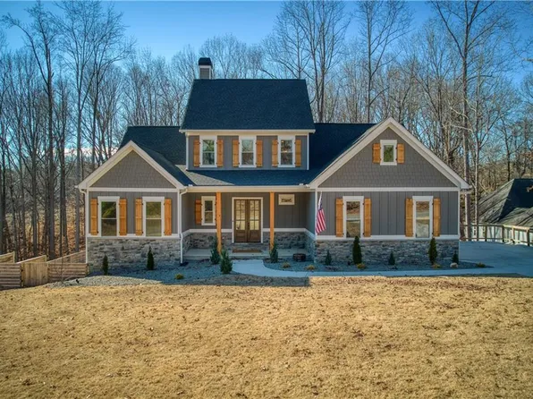 206 Autumn Brook Dr, Canton, GA 30115