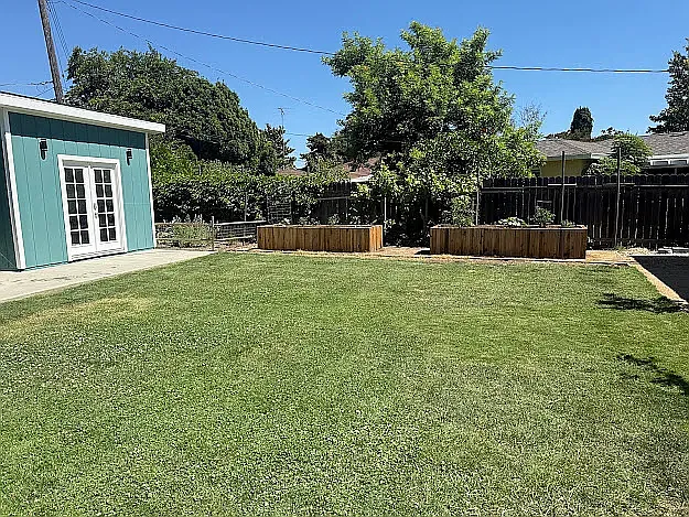 5604 Surf Way — Photo 6