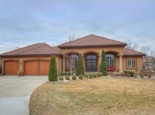 2409 NE Lake Bluff Ct, Lees Summit, MO 64086