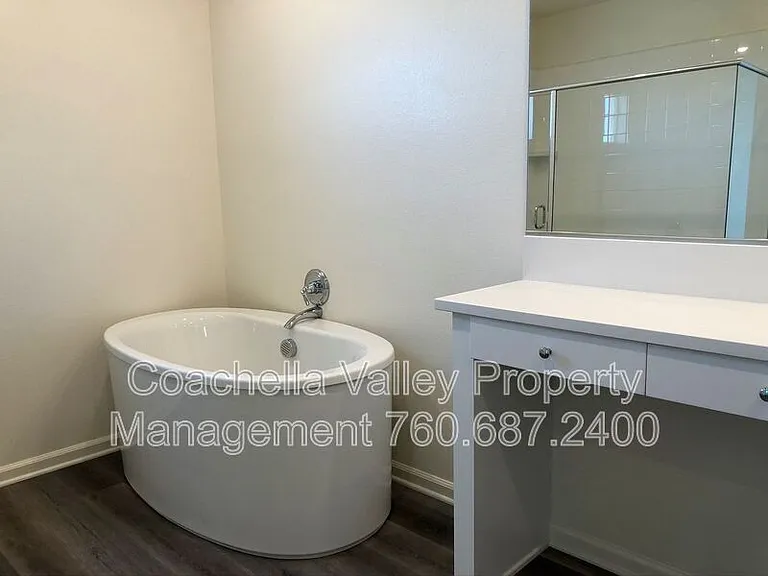 84401 Passagio Lago Way — Photo 14