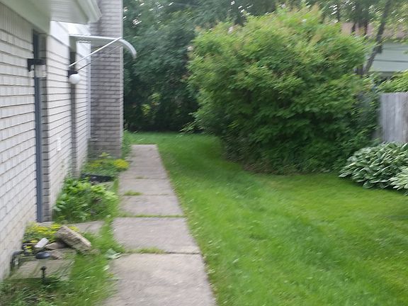 4th image of 25327 Chapelweigh Dr