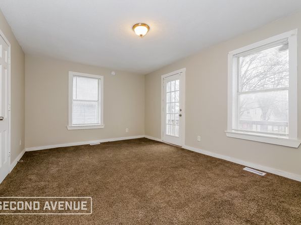 516 Ottawa St, Leavenworth, KS 66048