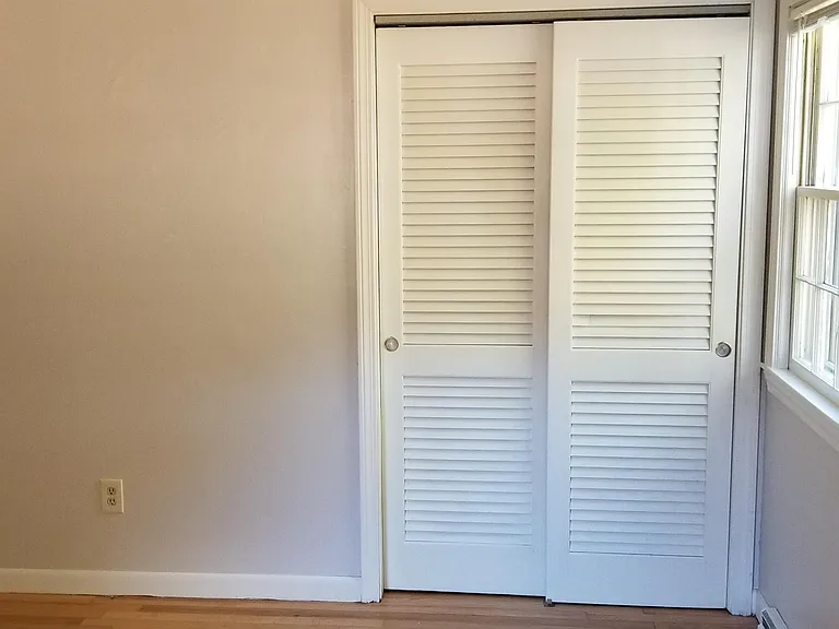 85 Castlewood Cir — Photo 25