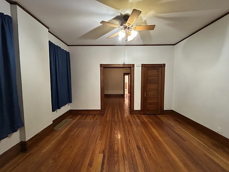 2304 Russell Blvd #1E — Photo 9